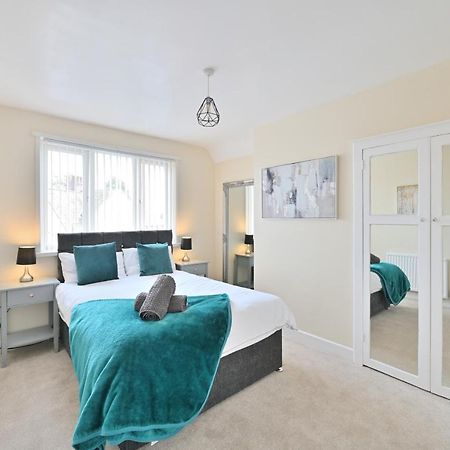 Sleek And Stylish 3 Bed In Bolton - Garden - Parking别墅 外观 照片